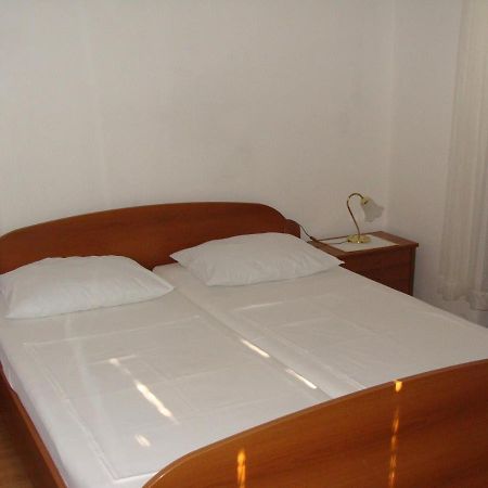 Apartmani Svetina Vodice Exterior foto